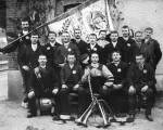 1895